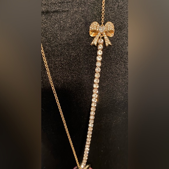 Betsey Johnson “New” Pink Strawberry Pendent Necklace - Picture 6 of 9